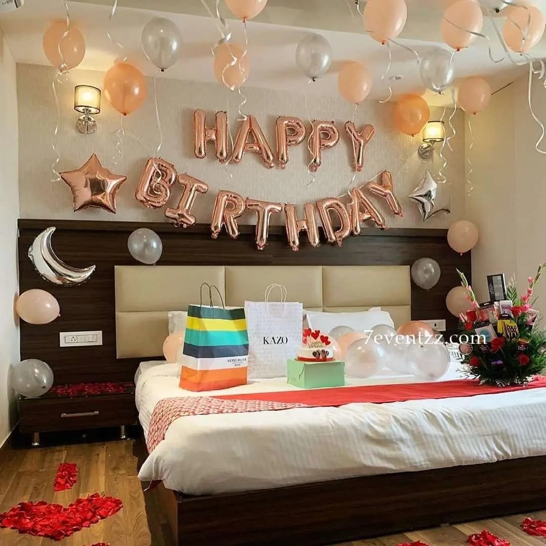 Birthday room decoration with balloons and celebratory elements