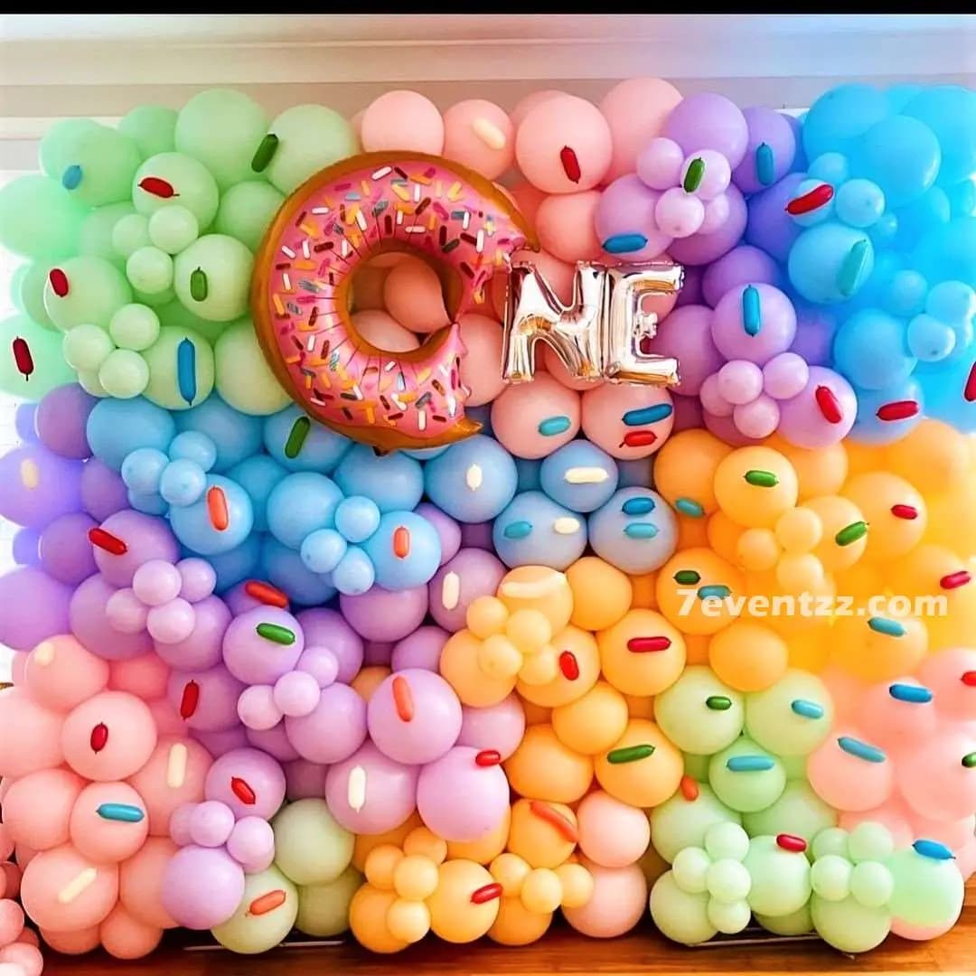Donut Theme Balloon Wall — 7eventzz decoration