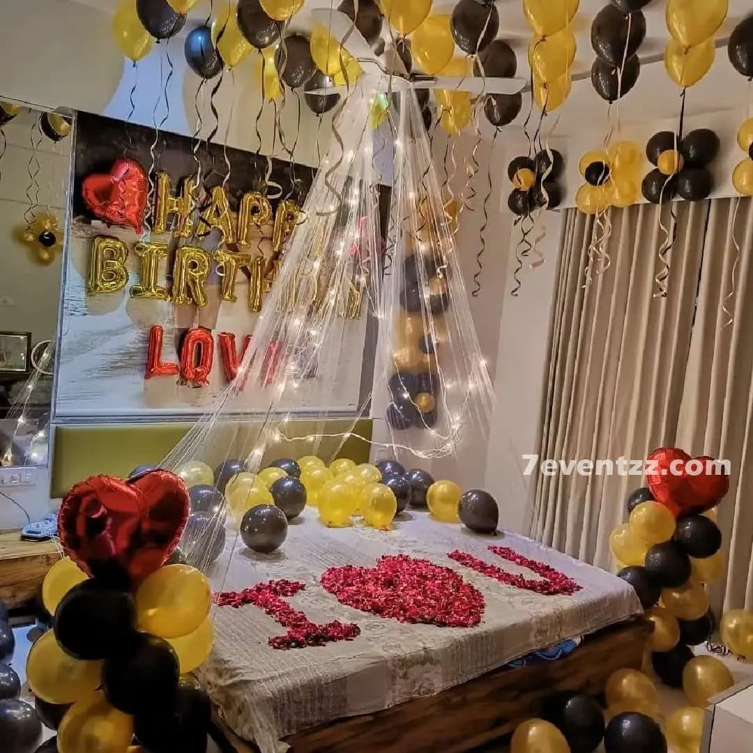 Canopy Bed Romantic Decoration