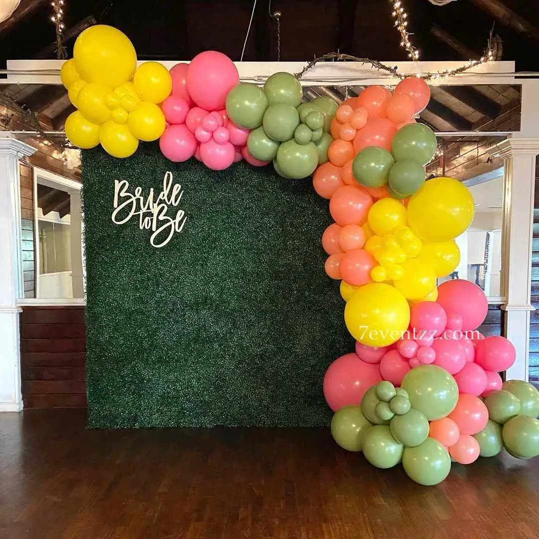 Premium bridal backdrop decoration with sequins and balloon arrangements