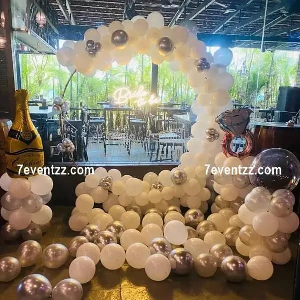 Bridal ring-themed decoration with balloon ring centerpiece