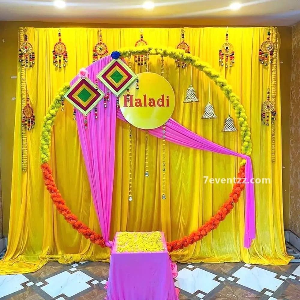 Round Haldi Backdrop Decoration — 7eventzz decoration