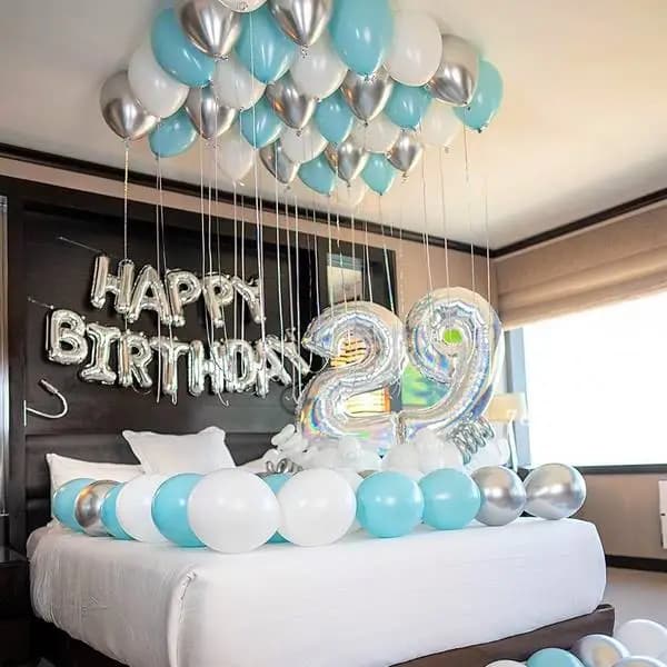 Blue and White Decoration — 7eventzz decoration