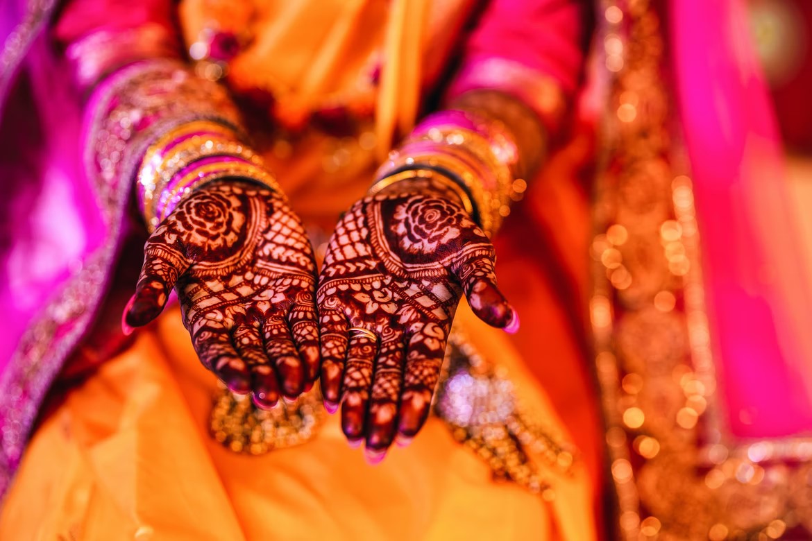 40+ Dulhan Mehndi Designs Stock Photos, Pictures & Royalty-Free Images -  iStock