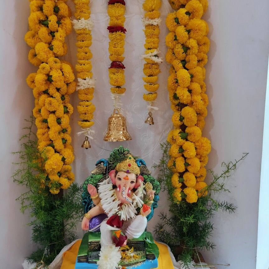 Simple Decoration for Ganpati at Home