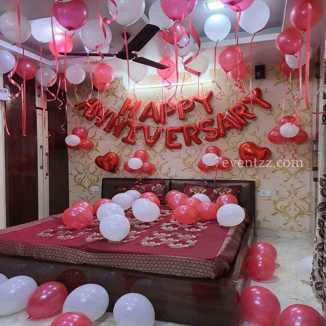 Lovely Anniversary Room Decoration
